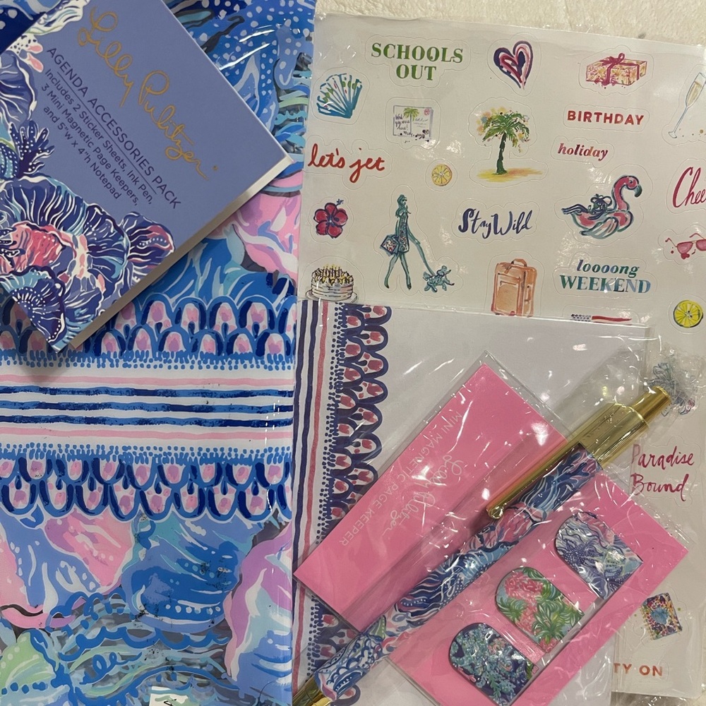 Lilly Pulitzer Agenda Accessories Pack NEW. - Picture 3 of 3